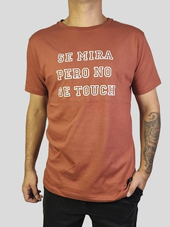 Imagen de ART-8775 REMERA NO SE TOUCH