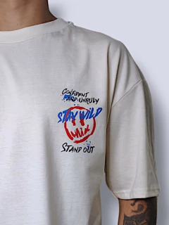 ART-8859 REMERA OVER STAND OUT - comprar online