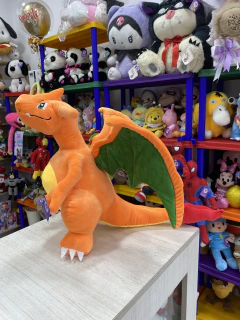 Charizard 40cm aprox-b