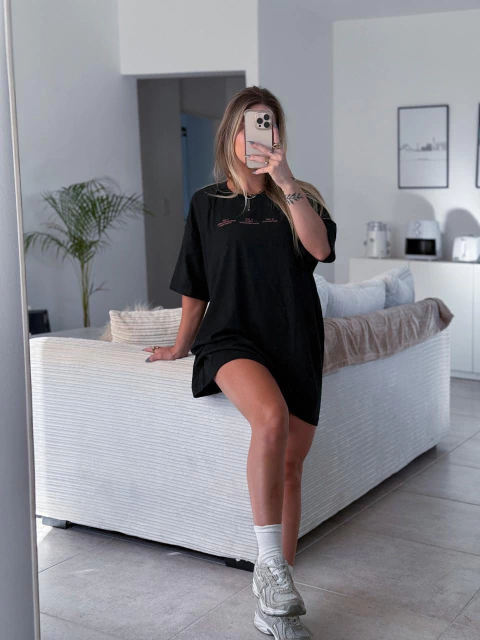 Remeron black letras