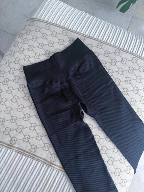 Calza sin frunce corte corazón black - comprar online