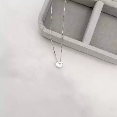 Colar Zircônia embutida