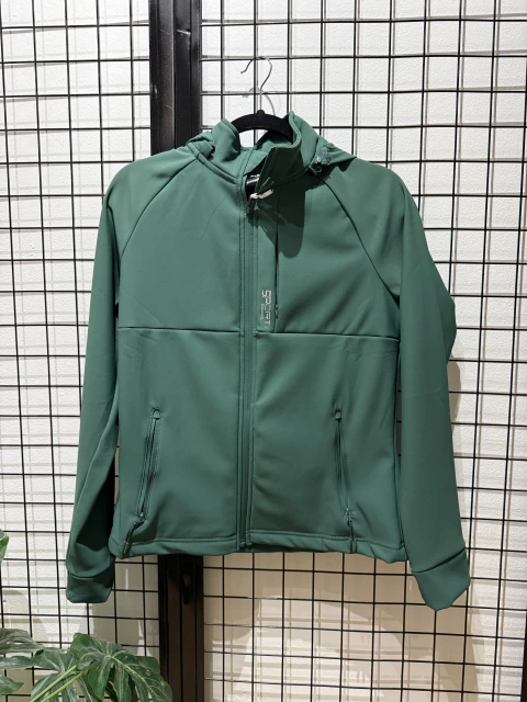Campera importada ELT (con plush adentro)