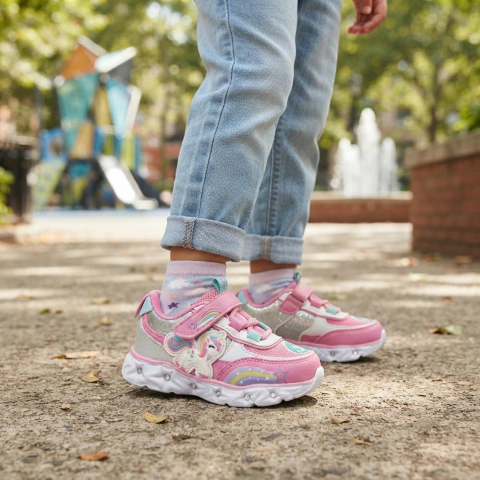 Zapatilla Footy Sky Unicorn con Luces Niña Art. WOW933