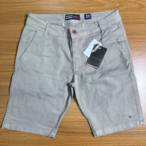 Bermuda TH Cinza Sarja C/Elastano