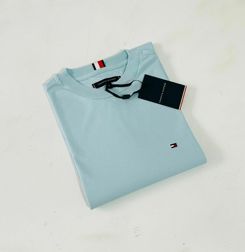 Camiseta TH Azul Bebê Ref 03 Importada - comprar online