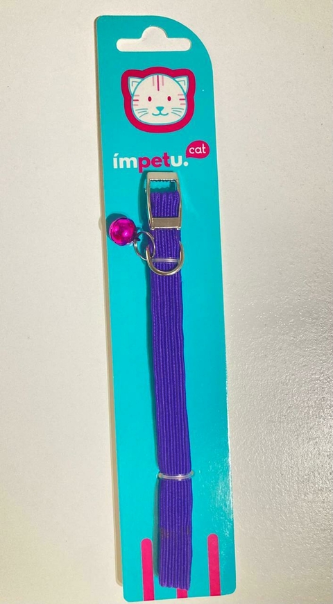 Collar violeta