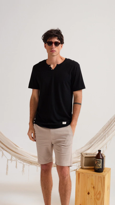 Remera Goodman - Negro - comprar online