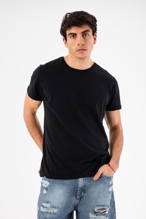 Remera Over Fuji - Negro - comprar online