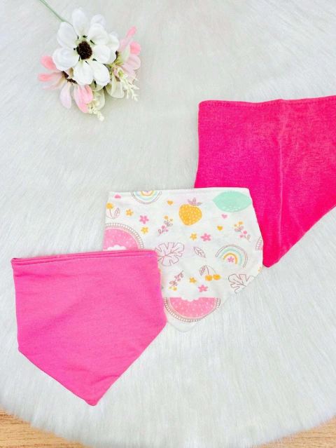 Kit c/3 Babadores de Bebê Bandanas Menina