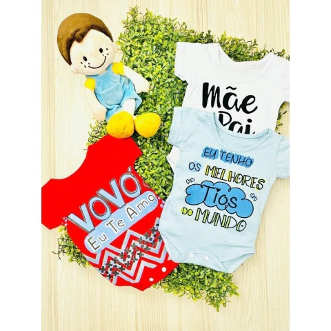 Kit c/3 Bodys de Bebê Menino Vovó + Tios + Pai e Mãe