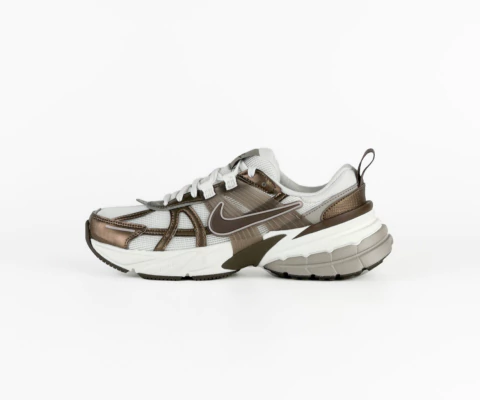 Tênis Nike V2K Run Mink Brown Summit White College Grey - comprar online