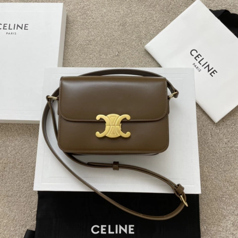 Celine Triomphe Bag Marrom 18.5X14X6CM