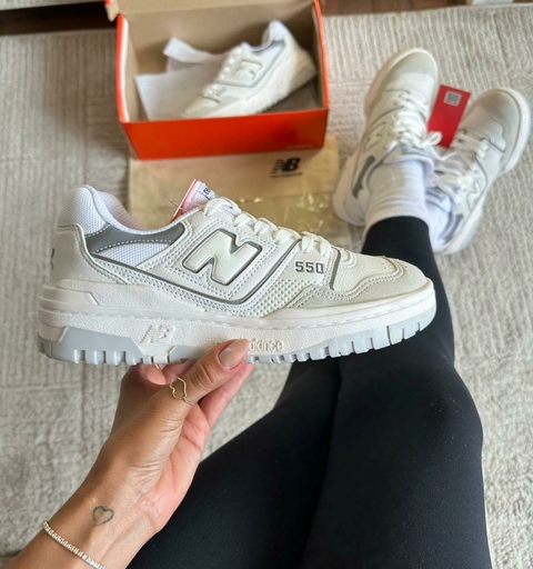 New Balance 550 Luxo Off Cinza