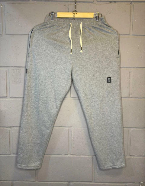 JOGGING RECTO RUSTICO - Talle especial - comprar online