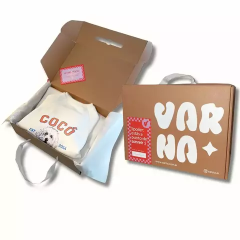 Caja de cartón para regalar