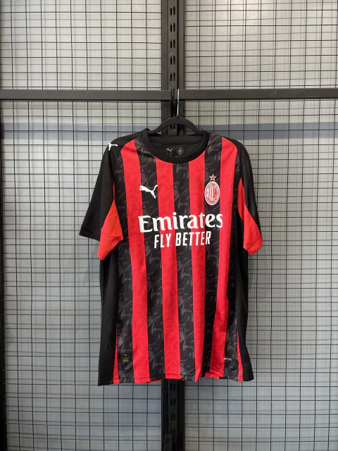 MILAN - comprar online