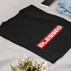 Camiseta Feminina Blessed na internet