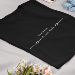 Camiseta Feminina Deus é bom o tempo todo na internet