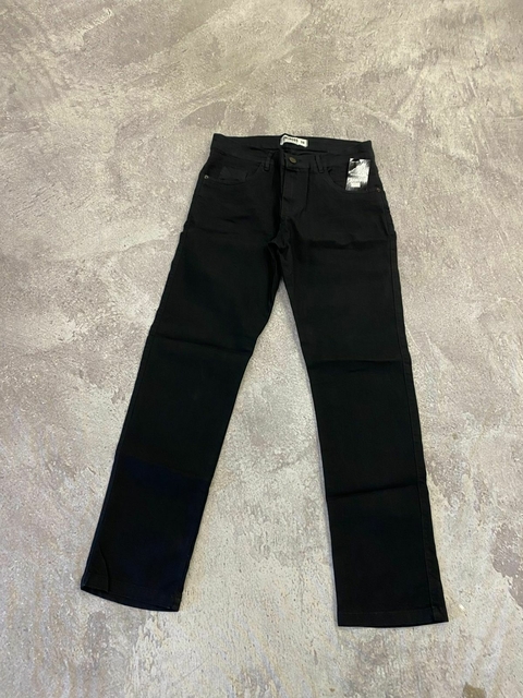 CALÇA RETA PRETA LARGA