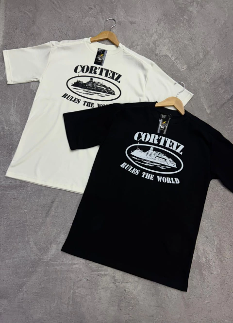 CAMISETA CORTEIZ OVERSIZE