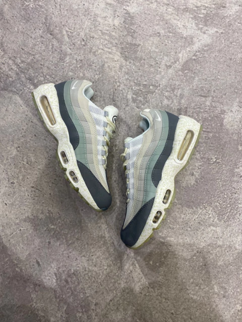 TENIS NK AIR MAX 95
