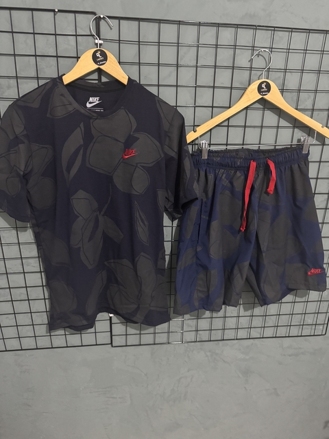 Conjunto Nike floral azul com preto