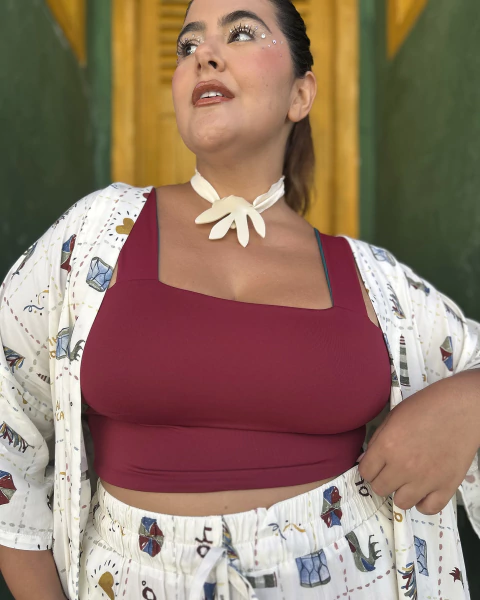 Top Reto Dupla Face Cereja + Floresta