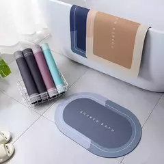 Imagen de 2X1 / ALFOMBRA SUPER ABSORBENTE ANTIDESLIZANTE DE SECADO RAPIDO / PAGAS 1 TE ENVIAMOS 2
