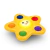 Brinquedo sensorial Estrela do Mar com Ventosa Baby Einstein Pop e Glow, fixada em uma mesa lisa, brilhando com luzes coloridas e suaves