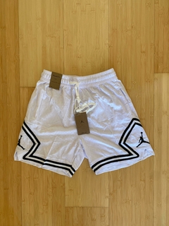 Shorts Jordan Diamond en internet
