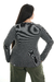 Remera mangas largas, cuello bote