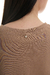Remera cropped en internet