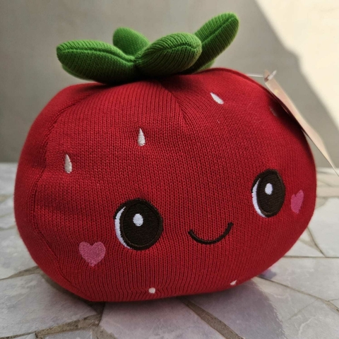 Peluche Frutilla Kawaii Woody Toys