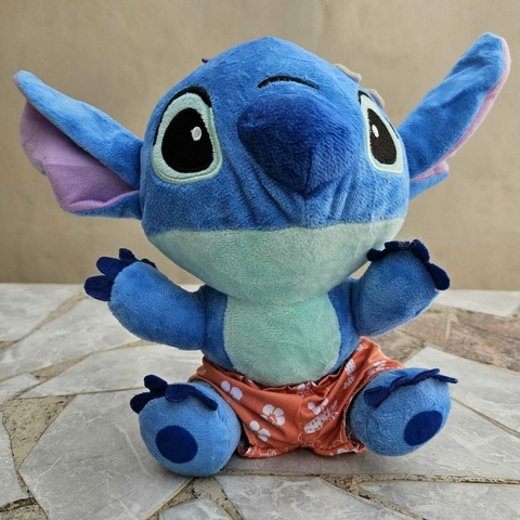 Peluche Stitch Short Playa 20cm