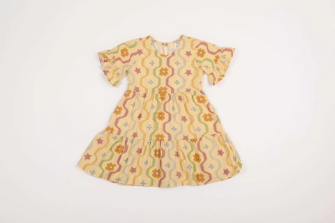 Vestido Ondas Fundo Areia - comprar online