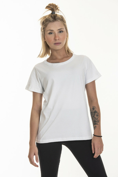 Imagem do CAMISETA KOROVA REGULAR BASICA BRANCA