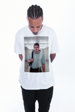 CAMISETA KOROVA MOVIESHOTS AFTERSUN BRANCA na internet
