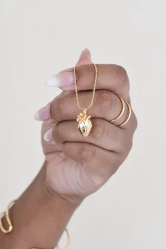 Colar Coração Humano - João e Maria Joias