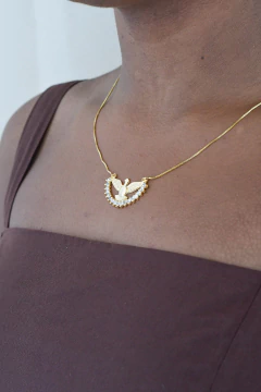 Colar Espírito Santo na internet