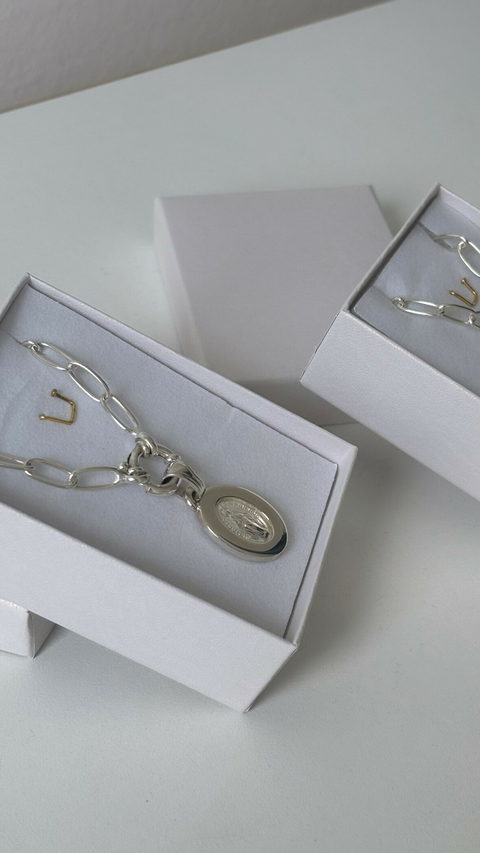 Conjunto Cadena + Virgen Milagrosa pequeño PLATA 925
