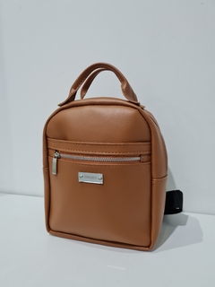MOCHILA KENTA (suela)