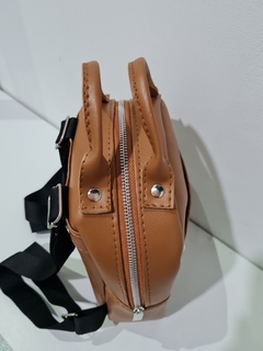 MOCHILA KENTA (suela) - comprar online