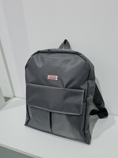 MOCHILA ADELFA IMPERMEABLE (gris)