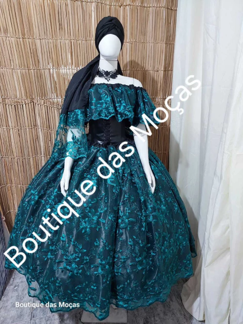 Lindo conjunto Pomba gira Figueira