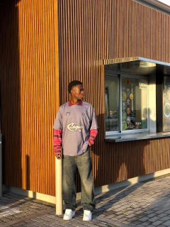 REMERA BOXY LAQ AZUL AERO