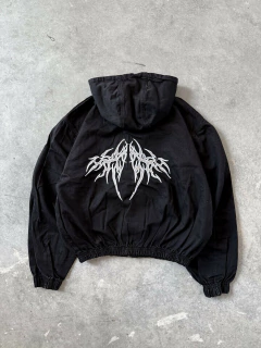 CAMPERA JEAN SIMBIONTE NEGRA - comprar online