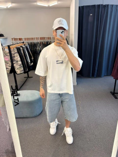 REMERA BOXY LOGO en internet