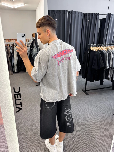 REMERA BOXY SNOW JAPO