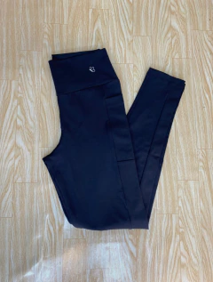 Calça Ana – Bolsos Funcionais e Modelagem Premium - comprar online